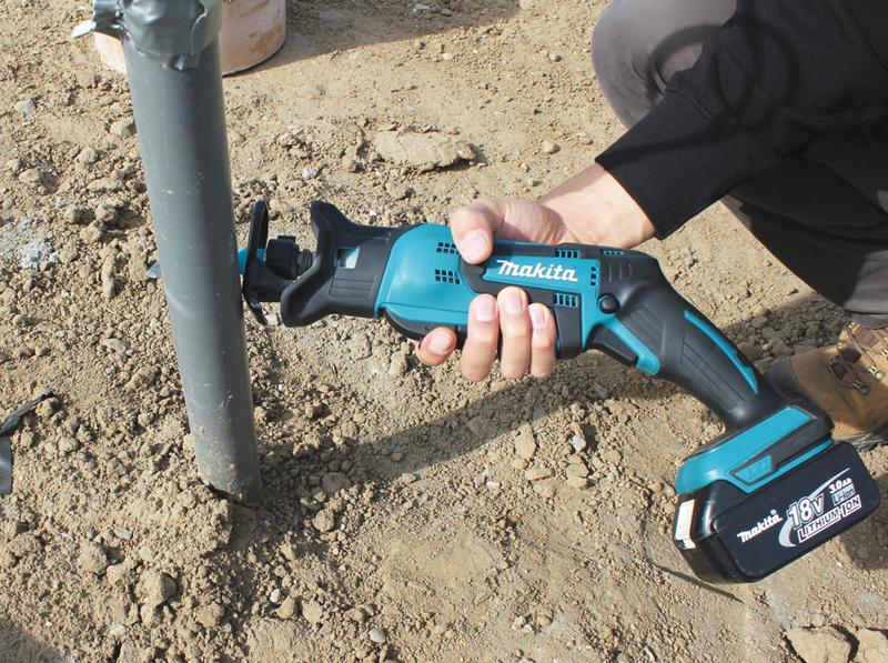 Makita_XRJ01_Action