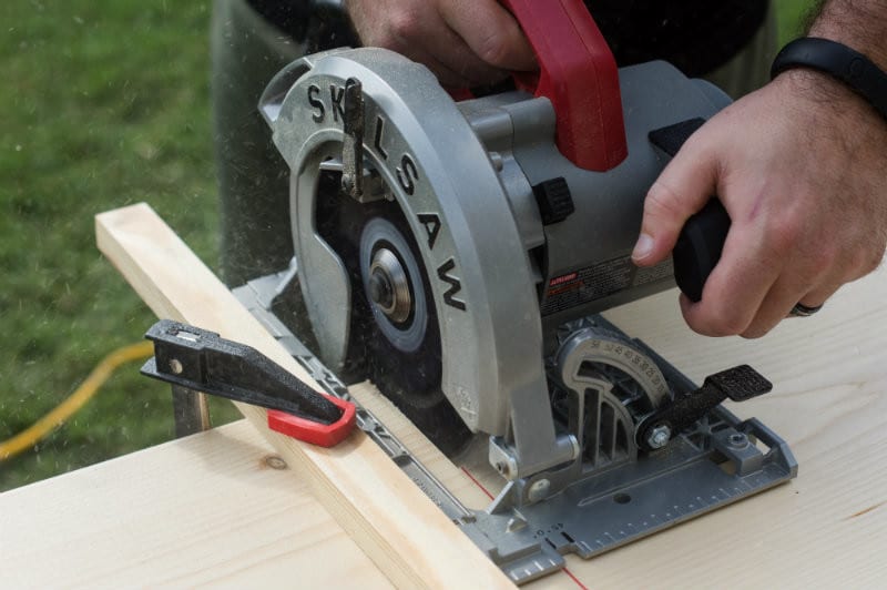 Skilsaw Sidewinder SPT67WL-01 Action