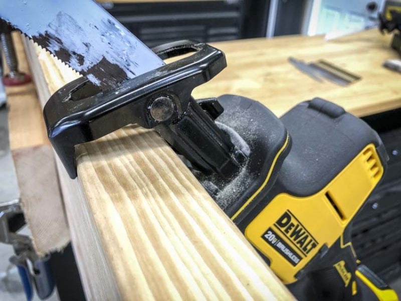 DeWalt Atomic One-Hand Reciprocating Saw Hook