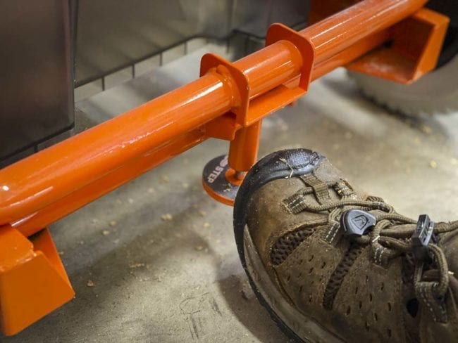 cart handle release