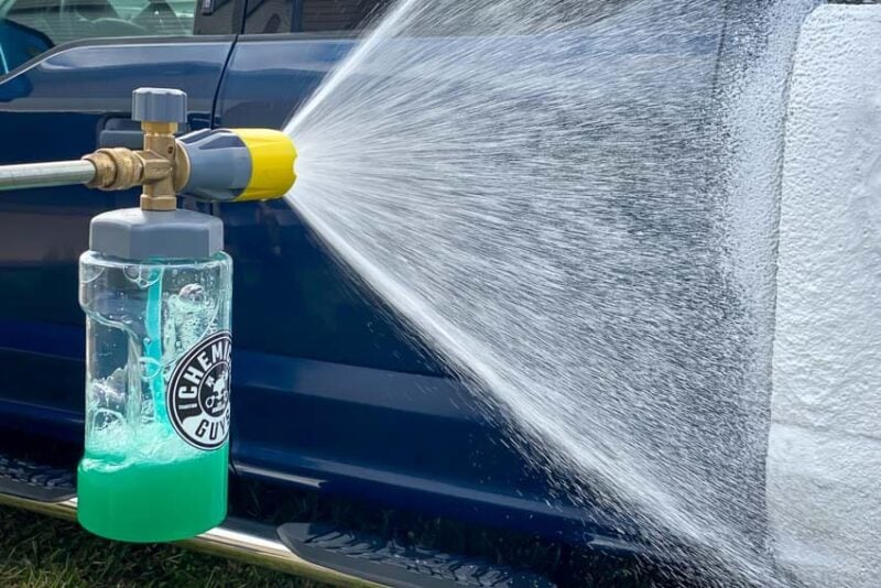 Best for House Washing
Chemical Guys Big Mouth Foam Cannon EQP324