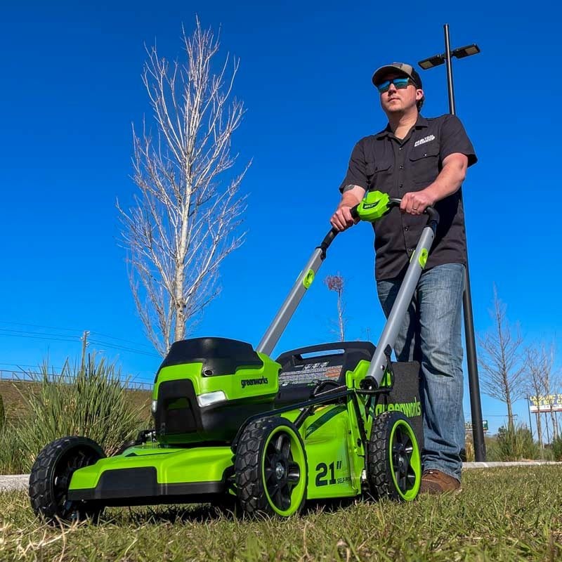Greenworks 21-inch Dual-Blade Self-Propelled MO60L810