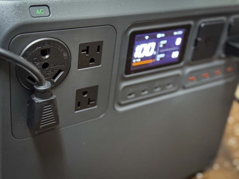 outlets and ports