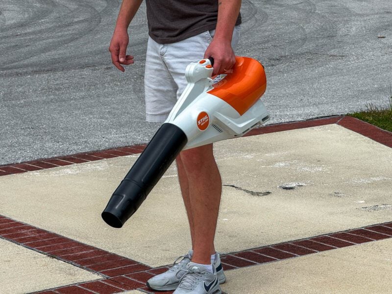Stihl 36V BGA 250