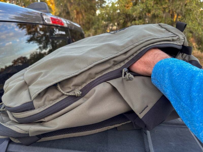 Base Entry Zipper