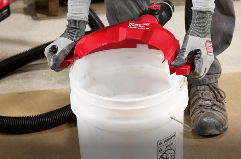 Milwaukee Air-Tip bucket topper