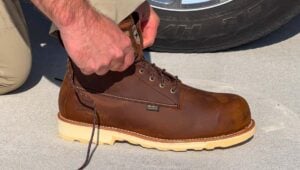 Irish Setter Wingshooter ST with a Heel
