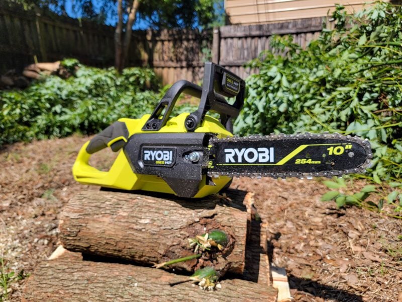 Ryobi 18V 10-inch Chainsaw Profile