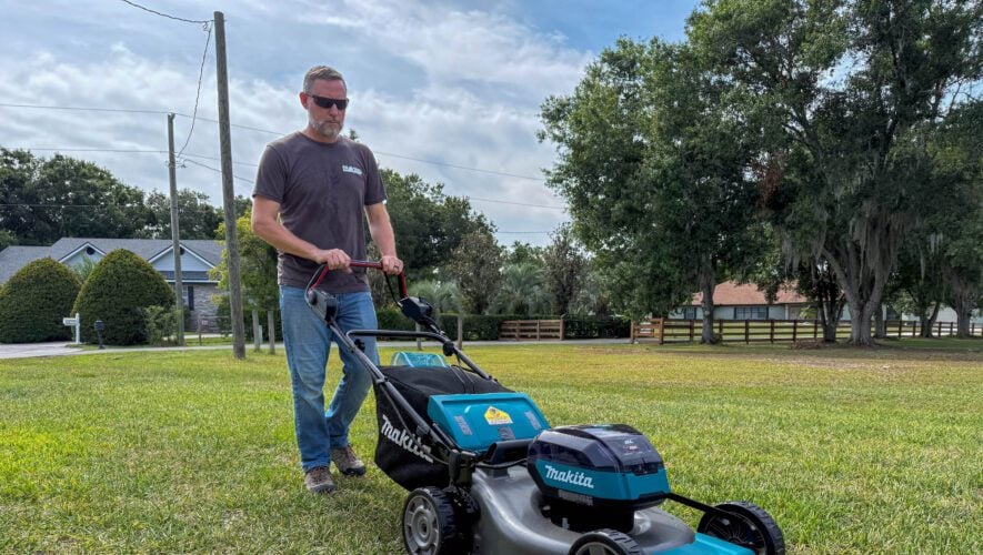 Makita 40V max XGT Lawn Mower GML01