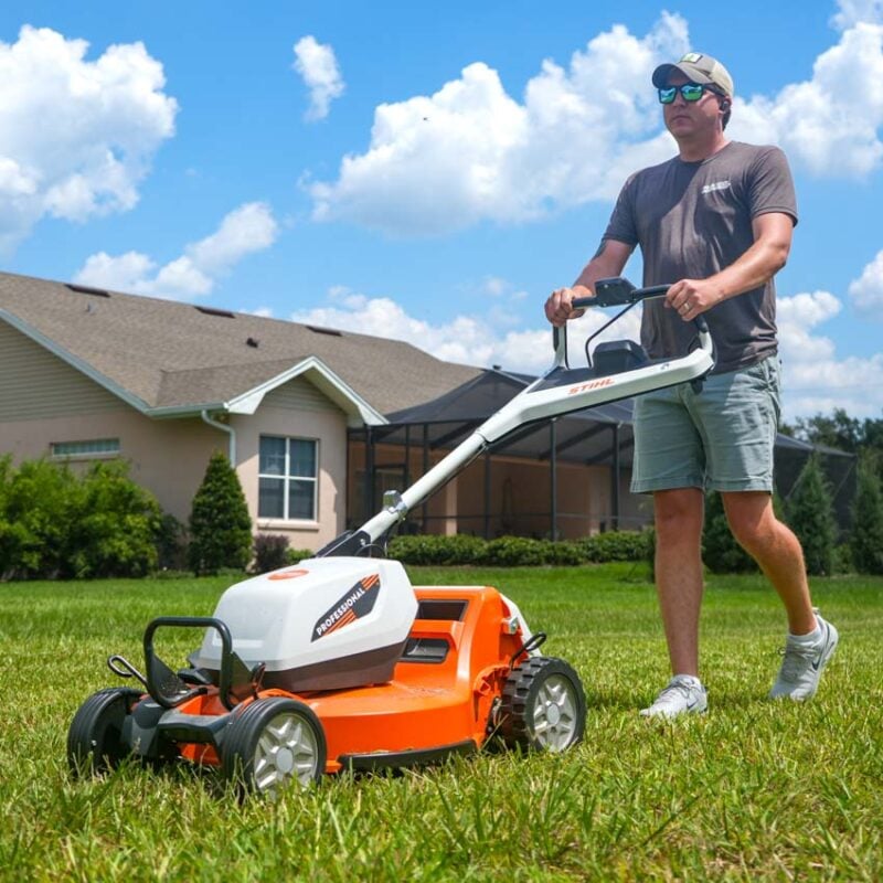 Stihl 72V 22-inch Self-Propelled Lawn Mower RMA 756 V
