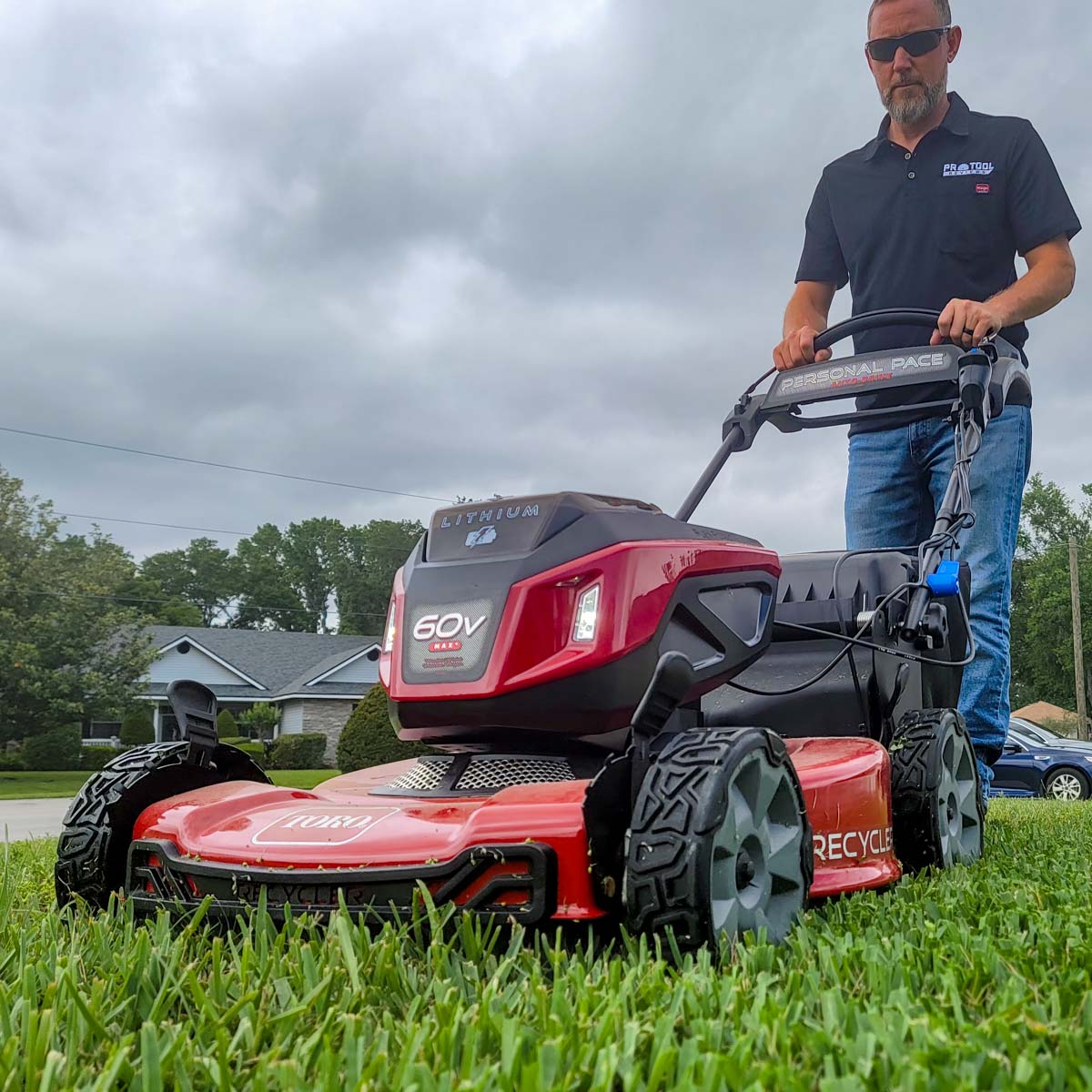Toro 60V Max 22-inch Recycler w/ Personal Pace Lawn Mower 21469