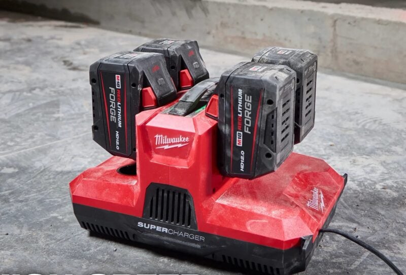 Milwaukee M18 M12 Four-Bay Charger