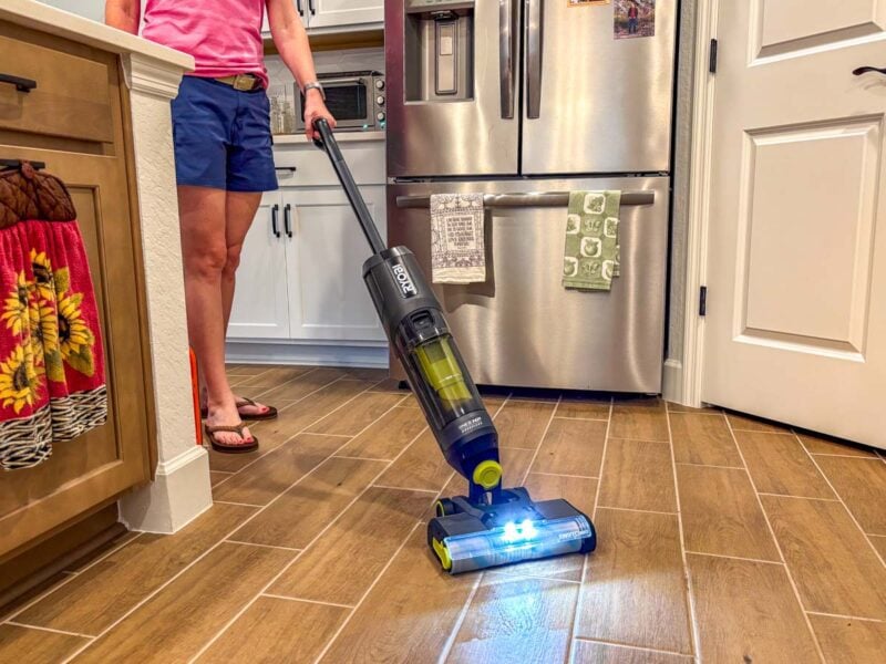Ryobi 18V One+ HP SwiftClean Wet Dry Vacuum Mop